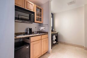 Magnolia Hotel Houston, A Tribute Portfolio Hotel