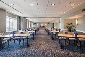 Magnolia Hotel Houston, A Tribute Portfolio Hotel