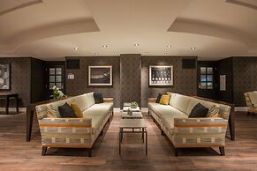 Magnolia Hotel Houston, A Tribute Portfolio Hotel