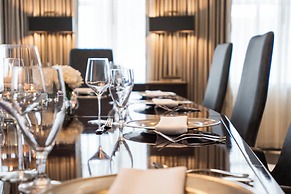 Magnolia Hotel Houston, A Tribute Portfolio Hotel