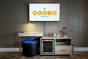 Oasis at Gold Spike