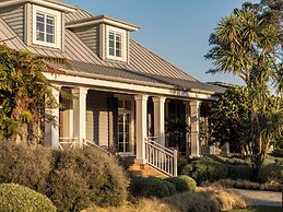 Rosewood Kauri Cliffs