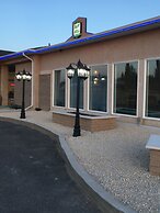 Bay Hill Inns & Suites, Neepawa