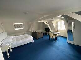 Hotel Bridges House