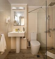 Mitsis Alexander the Great