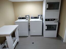 Best Western Plus Orlando Lake Buena Vista South Inn & Suites