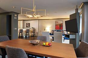 The Lofton Hotel, Tapestry Collection by Hilton