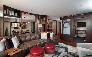 The Lofton Hotel, Tapestry Collection by Hilton