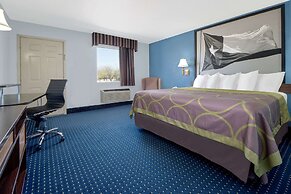 Super 8 by Wyndham Dumas TX