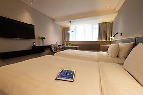 Nathan Hotel