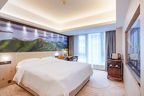 Oasis Avenue – A GDH Hotel