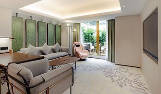 Oasis Avenue – A GDH Hotel