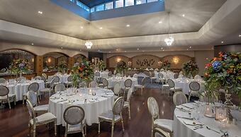 Bracken Court Hotel