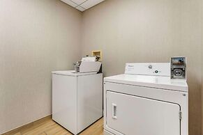 Comfort Inn & Suites LaVale - Cumberland
