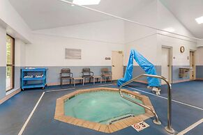 Comfort Inn & Suites LaVale - Cumberland