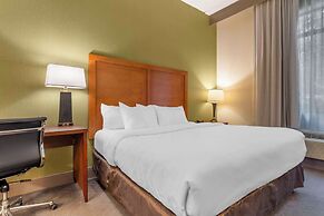 Comfort Inn & Suites LaVale - Cumberland