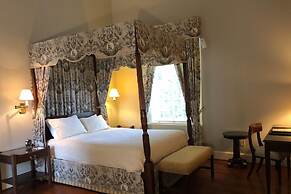 The Berry Hill Resort & Conference Center