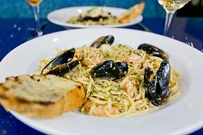 Hilton Pensacola Beach