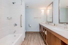 Hilton Pensacola Beach