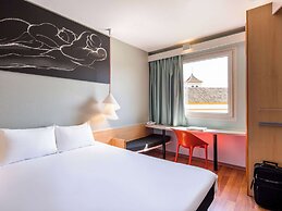 ibis Sevilla
