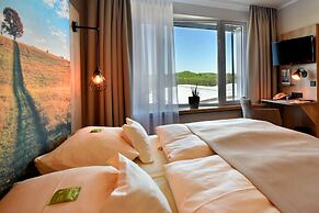 Bio-Seehotel Zeulenroda