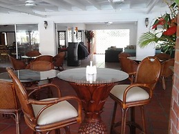 Sunset Shores Beach Hotel