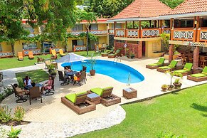 Sunset Shores Beach Hotel