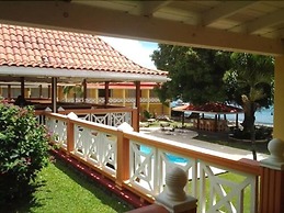 Sunset Shores Beach Hotel