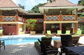 Sunset Shores Beach Hotel