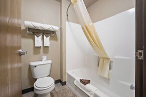 De Smet Super Deluxe Inn and Suites