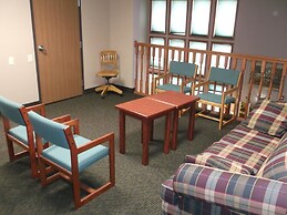 De Smet Super Deluxe Inn and Suites