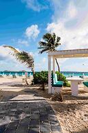 La Playa Orient Bay