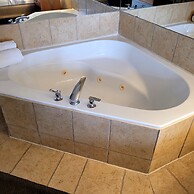 Days Inn by Wyndham Orillia