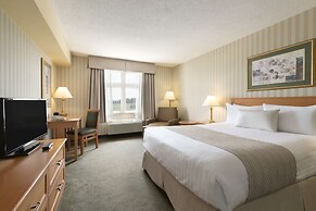 Days Inn by Wyndham Orillia
