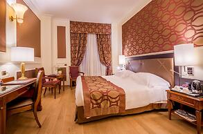 Grand Visconti Palace