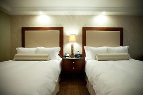 Town & Country Inn and Suites