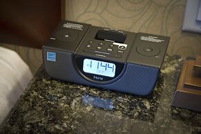 Town & Country Inn and Suites