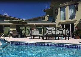 Town & Country Inn and Suites