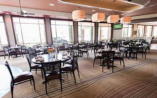 Town & Country Inn and Suites