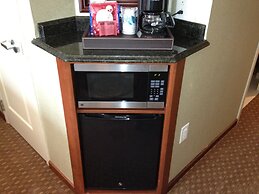 Town & Country Inn and Suites