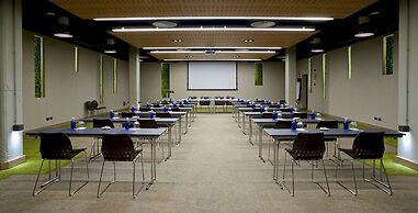 Hotel Aravaca Village