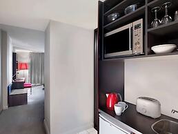 Mantra Hindmarsh Square Adelaide