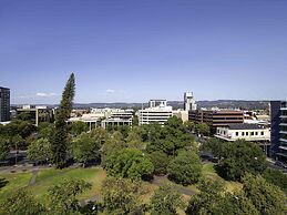 Mantra Hindmarsh Square Adelaide