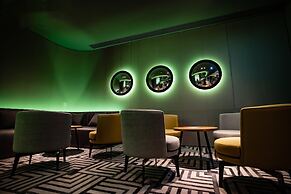 voco Wuhan Xinhua by IHG