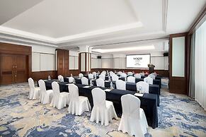 voco Wuhan Xinhua by IHG