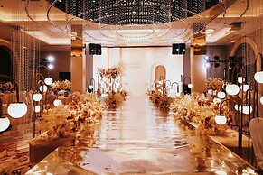 voco Wuhan Xinhua by IHG