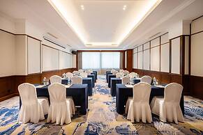 voco Wuhan Xinhua by IHG