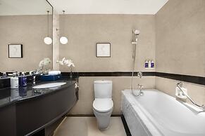 voco Wuhan Xinhua by IHG