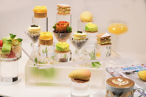 voco Wuhan Xinhua by IHG