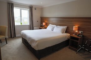 Riverside Hotel